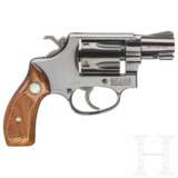 Smith & Wesson Modell 32-1, "The .38/32 Terrier ", im Karton - фото 2