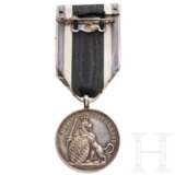 Bayerische silberne Militär-Verdienstmedaille („Tapferkeitsmedaille") aus dem Weltkrieg 1914/18 - photo 2