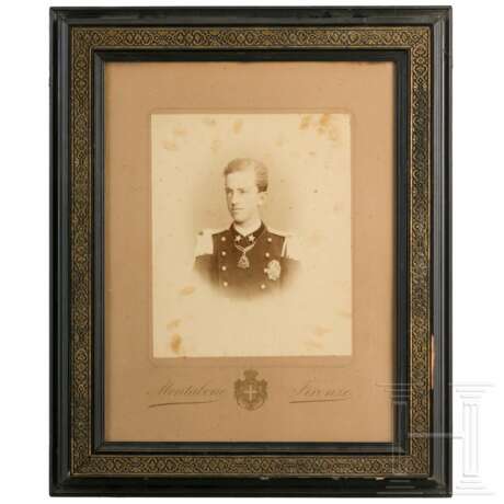 Portrait von Prinz Viktor Emanuel, um 1885 - фото 1