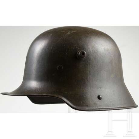 Helm M 16 für Sturmsoldaten im 1. Weltkrieg, Deutsches Kaiserreich - Foto 1