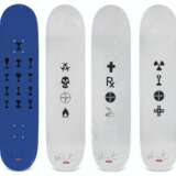 A FULL SET OF DAMIEN HIRST 'SPIN' & ‘SPOTS' SKATEBOARDS - фото 2