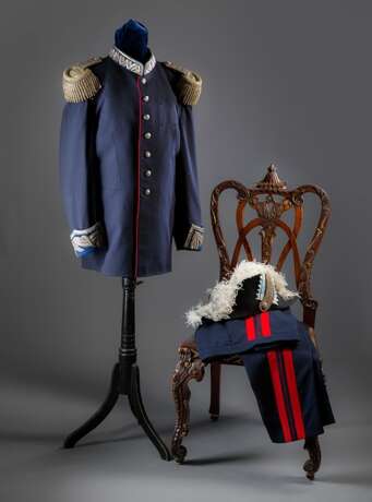 Uniform - photo 1