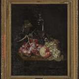 Nicolaes van Gelder, zugeschrieben - Früchtestillleben mit Glaspokal - photo 2