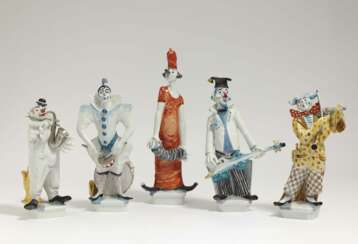 Fünf Clowns (Saxophonspieler, Trommler, Zieharmonika, Doktorhut, Orchesterchef) Meissen, Peter Strang, 1987 und 1989 