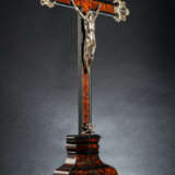 Grosses Kruzifix im Boulle-Stil mit silbernem Christuskorpus - Foto 3