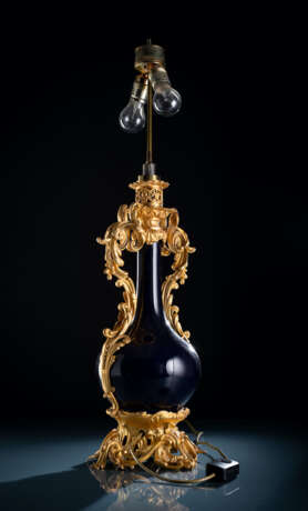 Dekorative Tischlampe im Louis-XV-Stil - photo 3