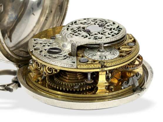 Taschenuhr: feine Doppelgehäuse-Spindeluhr mit außergewöhnlicher Gehäusedekoration, bedeutender Uhrmacher, Paul Rimbault London , Hallmarks 1765 - Foto 4