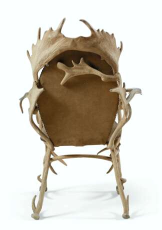A WHITE PAINTED METAL ANTLER-FORM ARMCHAIR - photo 3