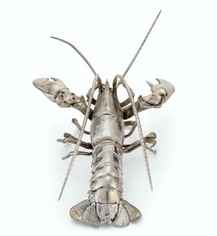 A SILVERED-METAL MODEL OF A LOBSTER - фото 4