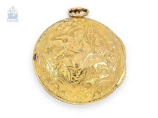 Taschenuhr: ausgesprochen schöne, ganz frühe schottische Repoussé-Doppelgehäuse-Spindeluhr in 22K Gold, bedeutender Uhrmacher, Norman Macpherson Edinburgh, 1736