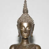 Sitzender Buddha - photo 6