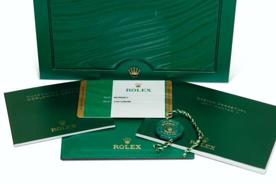Rolex. ROLEX, STEEL, GMT-MASTER II, REF. 126710BLNR - фото 2