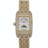 Jaeger-LeCoultre. JAEGER-LECOULTRE, GRAN'SPORT REVERSO 'KINGYO' OR 'GOLDFISH', 18K GOLD AND DIAMOND-SET BRACELET WATCH WITH DAY/NIGHT INDICATION, REF. 296.1.74 - photo 2