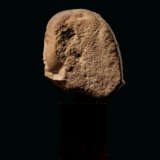 AN EGYPTIAN BROWN QUARTZITE HEAD OF A MAN - фото 3