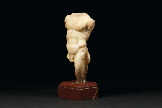 A ROMAN MARBLE TORSO OF HERCULES - photo 2