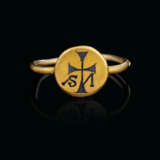 A BYZANTINE GOLD AND NIELLO RING - photo 1