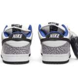 A COMPLETE SET OF ORIGINAL 2002 SUPREME/NIKE SB DUNK LOW SNEAKERS - photo 8