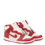 A COMPLETE SET OF 2003 SUPREME/NIKE SB DUNK HIGH SNEAKERS - фото 4