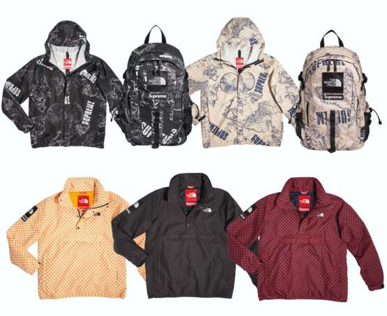 A COLLECTION OF JACKETS & ACCESSORIES - Foto 1