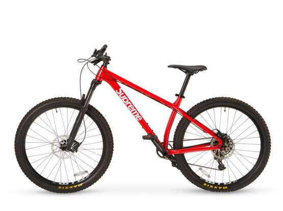 A LIMITED EDITION HARDTAIL MOUNTAIN BIKE - photo 5