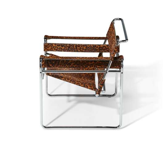A LEOPARD PRINT WASSILY CHAIR - Foto 2