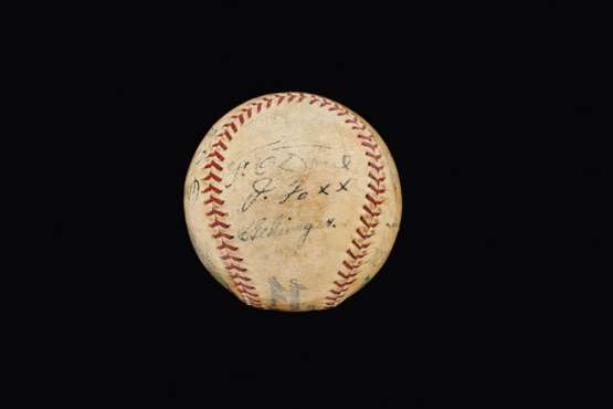 1934 US All-Star Team Tour of Japan Autographed Baseball - photo 2