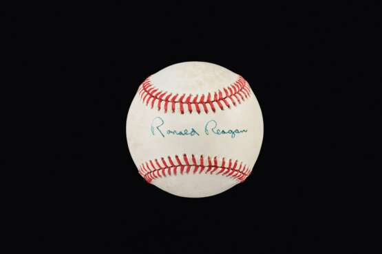 President Ronald Reagan Single Signed Baseball (US President... - Foto 1