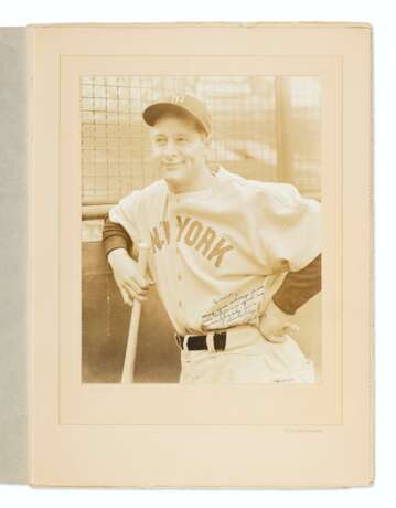Unique Lou Gehrig Imperial Size New York Times Studio Photog... - photo 1