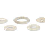 FIVE AGATE RINGS - photo 3