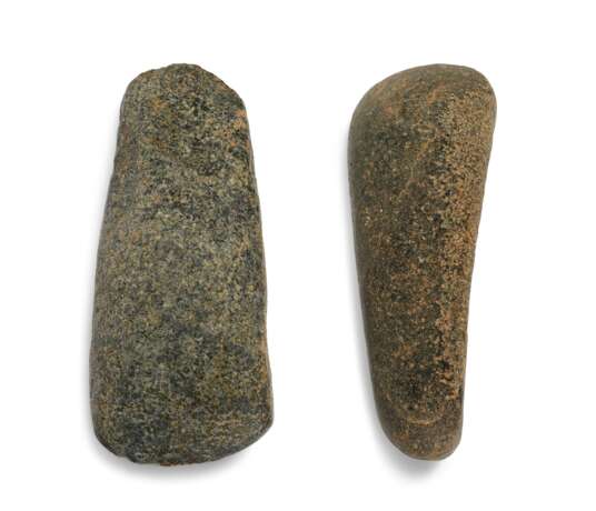 TWO GREY STONE HAND TOOLS - фото 2