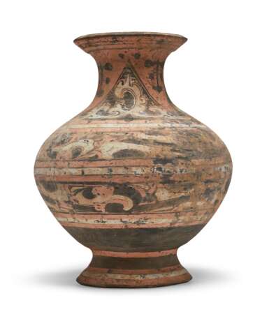 A PAINTED POTTERY JAR - фото 1