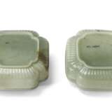 A PAIR OF OPENWORK GREEN JADE BOXES AND COVERS - фото 3