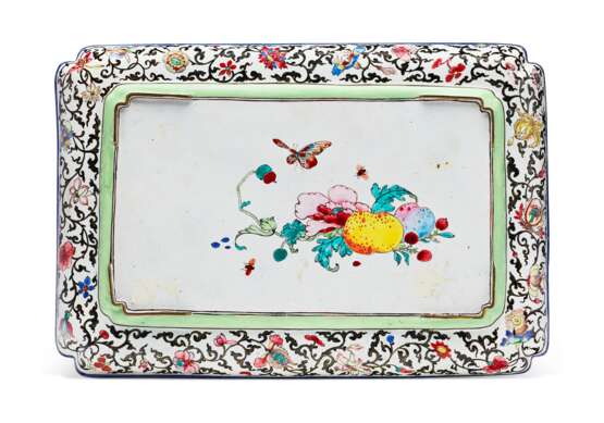 A PAINTED ENAMEL TRAY - photo 2