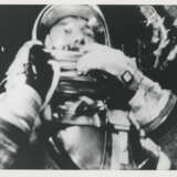 First picture of a human during spaceflight: Alan Shepard aboard Freedom 7 during America’s first space mission, May 5, 1961 - photo 1