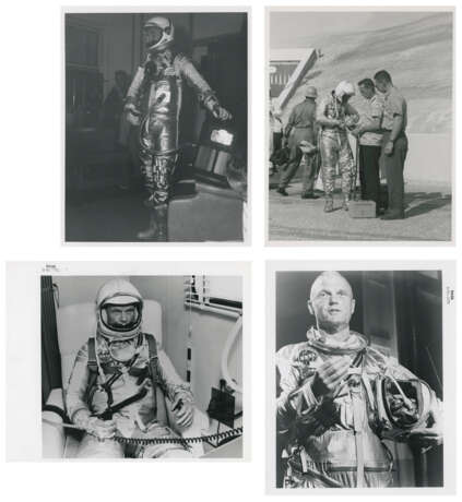 Portrait of the first American in orbit John Glenn [Large Format]; Glenn training for the first American orbital flight, 1961-February 1962 - Foto 5