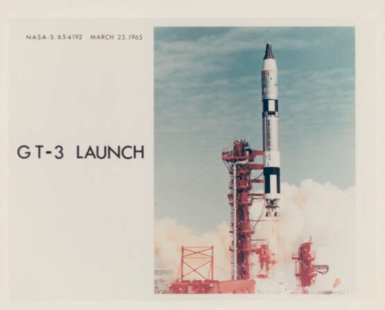 Photomontage of the launch; launch of the Titan rocket; Gus Grissom and John Young before liftoff, March 23, 1965 - Foto 12