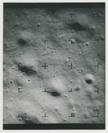 Moment of impact in the Sea of Tranquillity; close-up of future Apollo 11 landing site, Ranger VIII; major lunar craters; last photograph before impact, Ranger IX, February 20-March 24, 1965 - Foto 7