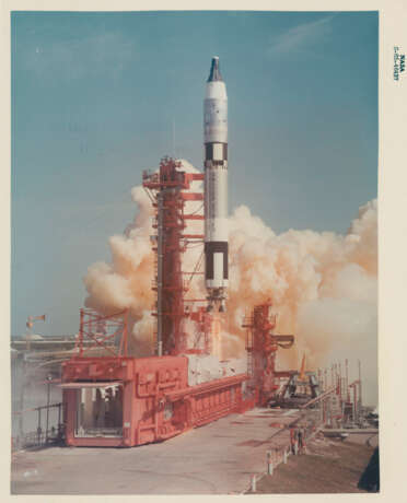 Liftoff; the crew during prelaunch activities; launch of the Titan rocket; the Rendezvous Evaluation Pod in space, July-August 21, 1965 - photo 1