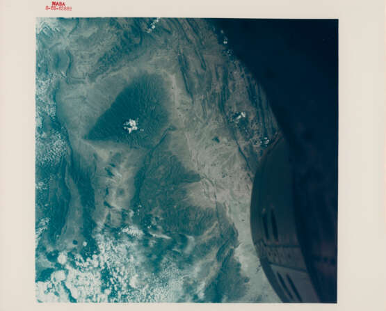 Views of Earth from space: infrared photograph over Brazil; Mexico; cloud-covered Ocean; Socotra Island; Cuba; Haïti, December 4-18, 1965 - фото 3