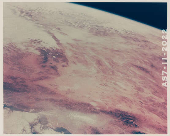 The expended Saturn SIVB stage over the Earth; views of Earth from space: Sunset; horizon over Los Angeles; Cape Kennedy, October 11-22, 1968 - photo 5