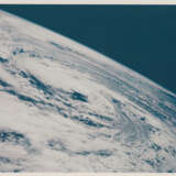 Views of Earth from space: Hurricane Gladys; horizon over Africa; Houston; Louisiana; fifth and sixth TV broadcasts from outer space, October 11-22, 1968 - photo 1