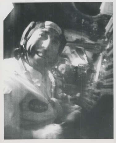 First live TV pictures of humans in weightlessness voyaging to another world, December 21-27, 1968 - photo 6