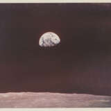 Second color photograph of the first Earthrise seen by humans, December 21-27, 1968 - photo 1