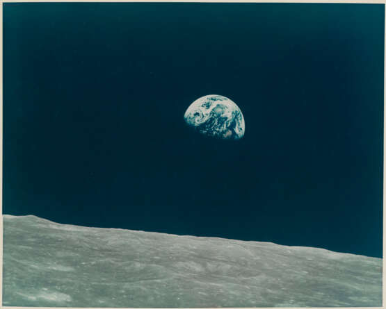First Earthrise seen by humans [Large Format], December 21-27, 1968 - фото 1