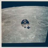 Views of the CM Charlie Brown, first spacecraft photographed over another world, over the lunar farside, May 18-26, 1969 - фото 1