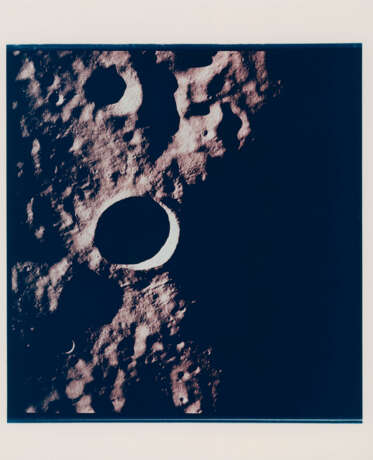 Moonscapes: colored lunar farside horizon; nearside terminator; triptych of farside Badlands; farside horizon, May 18-26, 1969 - Foto 3
