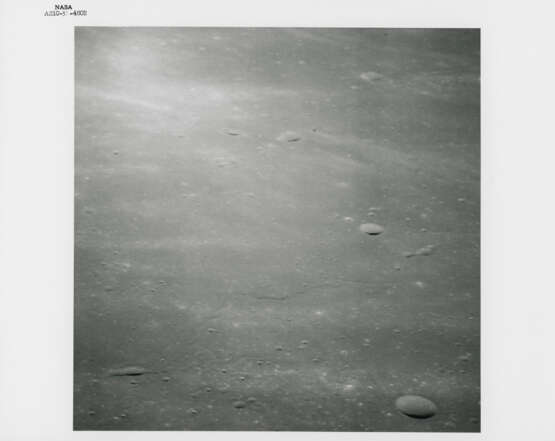 Telephoto panoramas [Mosaics]: Craters Sabine and Schmidt; mare features in the Sea of Tranquillity; views of Apollo 11 landing site, May 18-26, 1969 - Foto 3