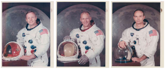 Official portraits of Neil Armstrong, Buzz Aldrin and Michael Collins in lunar spacesuit, July 1969 - фото 1