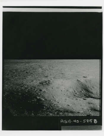 Panoramic sequences from the LM after landing: Double Crater; near field view of the landing site, July 16-24, 1969 - Foto 11