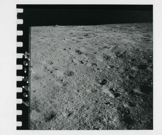 360° panoramic sequence of the Tranquillity Base landing site, July 16-24, 1969 - photo 16